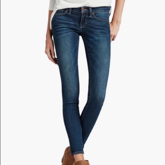 Lucky Brand Charlie Skinny Jeans 